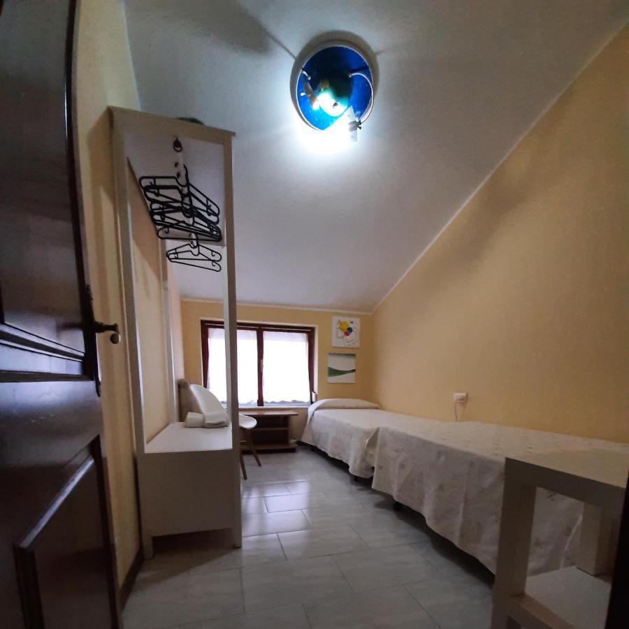 Villa Isabel 2 Llaves 아리온다스 외부 사진